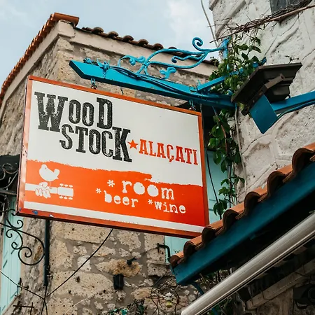 Woodstock Hotell 2*
