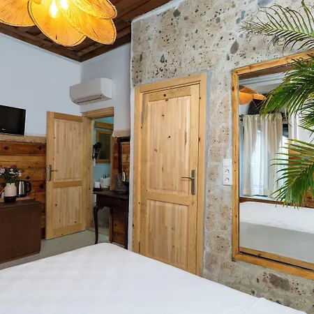 Woodstock Hotel Alaçatı