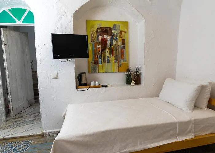 Woodstock Hotel
