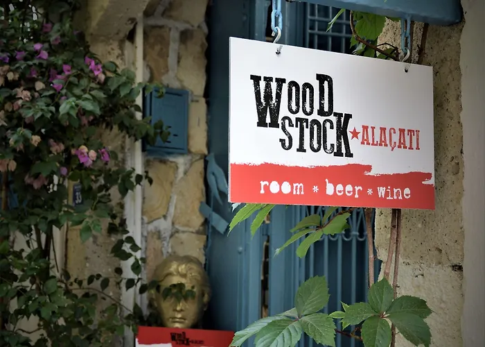 Woodstock 2* Alacati